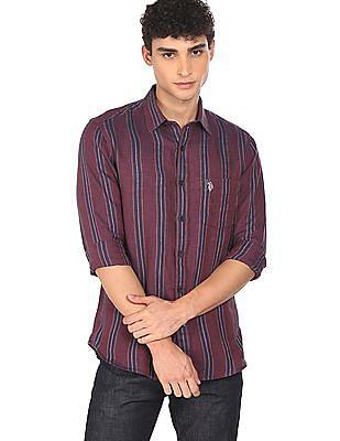 spread collar striped casual shirt