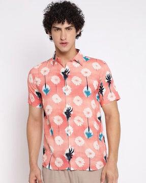 spread collared floral print shirt