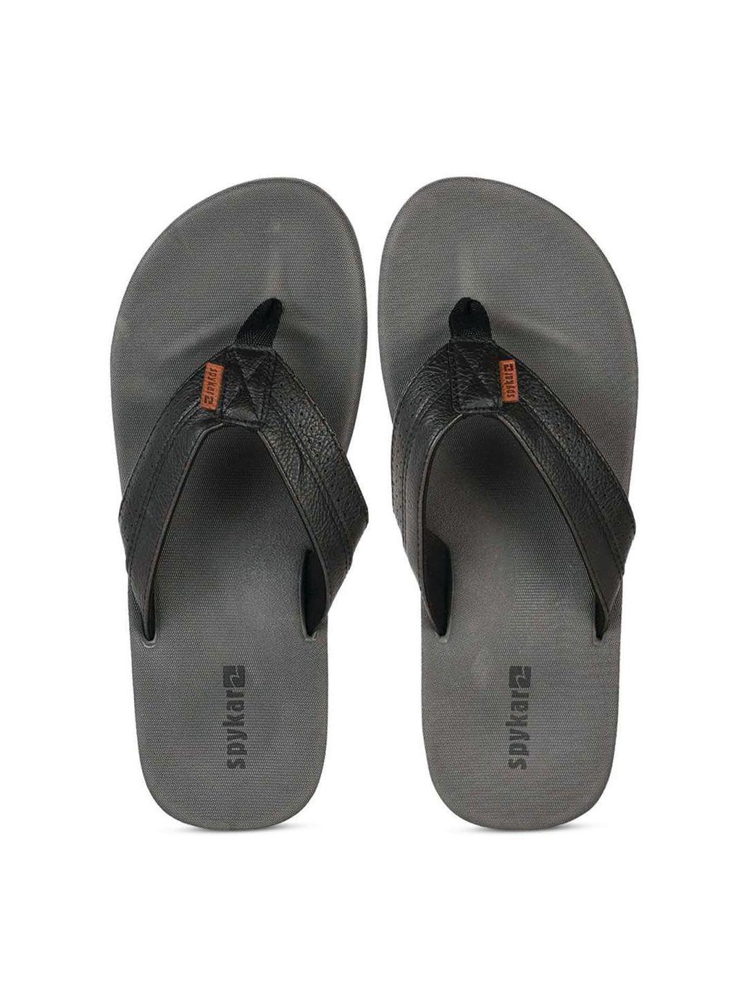 spykar men grey & black rubber thong flip-flops