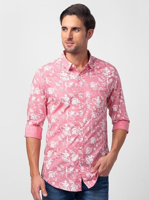 spykar dusty pink cotton slim fit floral print shirt