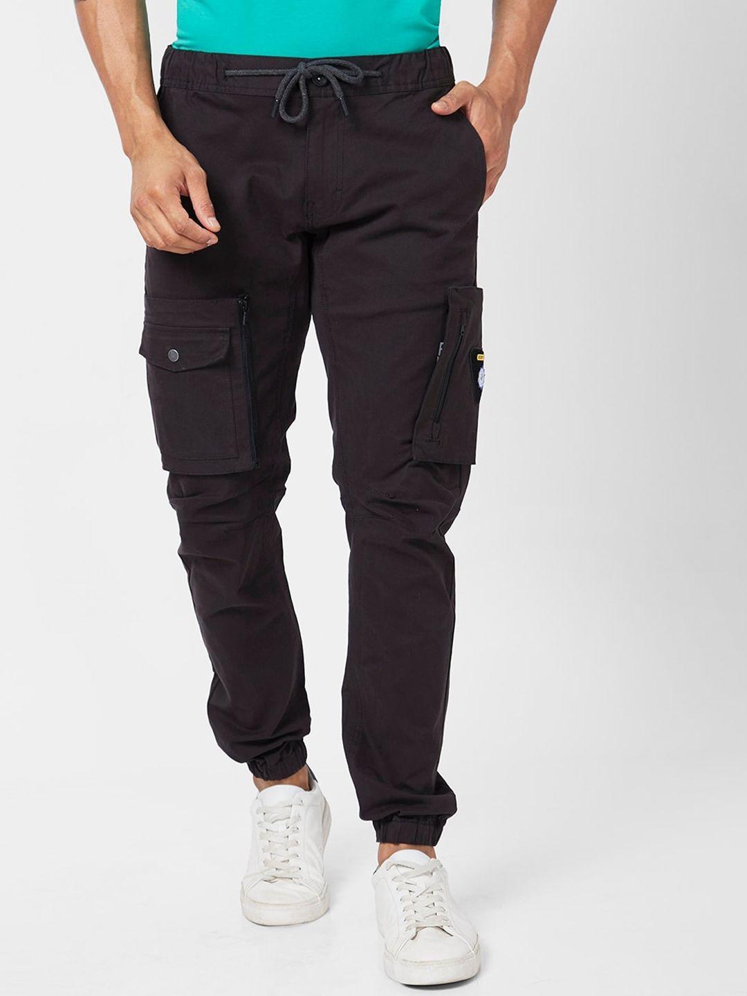 spykar men tapered fit mid rise cotton cargos