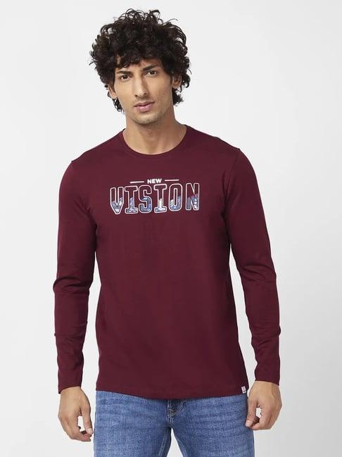 spykar wine red slim fit printed t-shirt