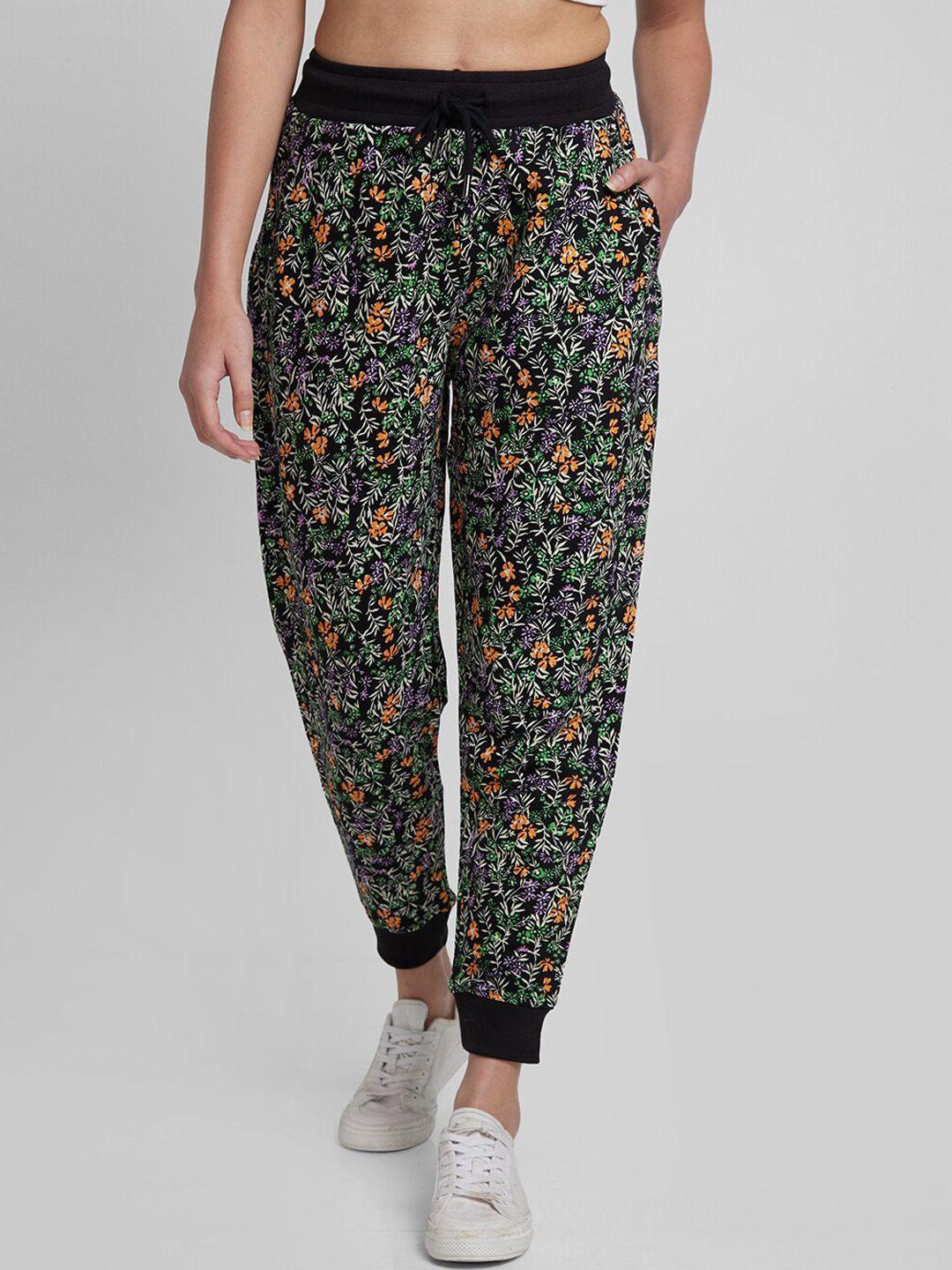 spykar women floral printed slim-fit cotton joggers
