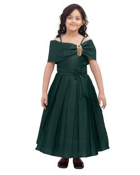 square-neck gown with bow applique