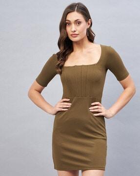 square-neck bodycon dress