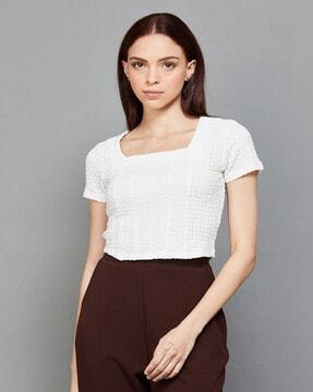 square-neck top with short sleeves