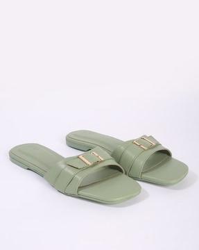 square-toe flat sandals with buckle accent