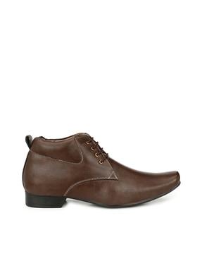 square-toe formal lace-up shoes