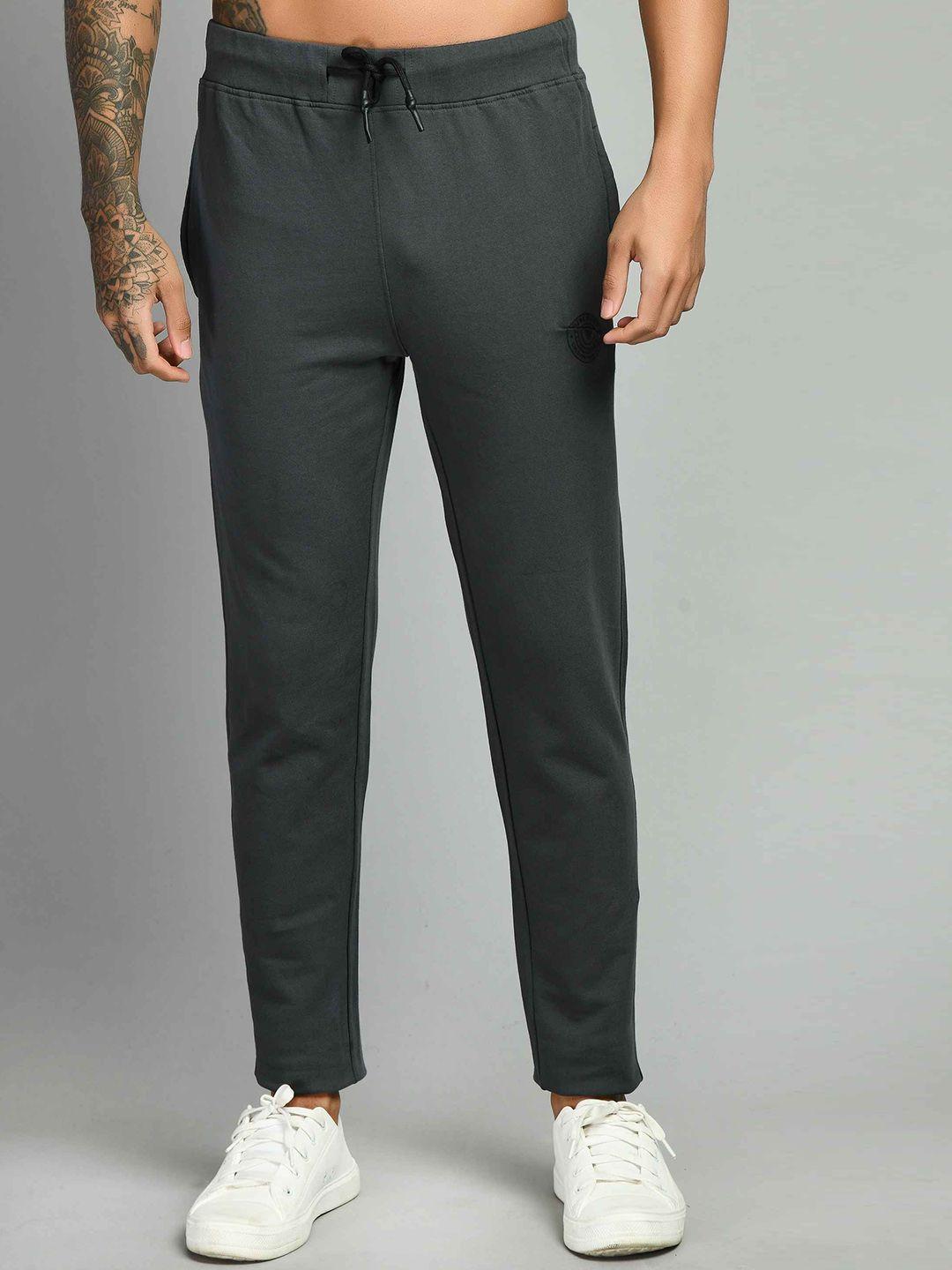 squirehood men relaxed-fit mid-rise cotton terry sports track pant