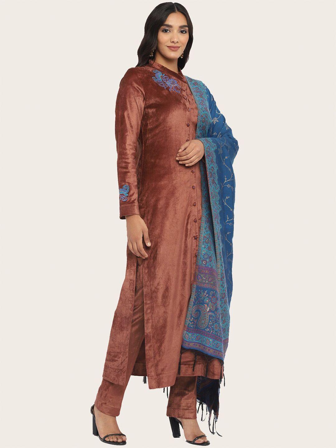 stado women brown regular velvet kurta with pyjamas & with dupatta