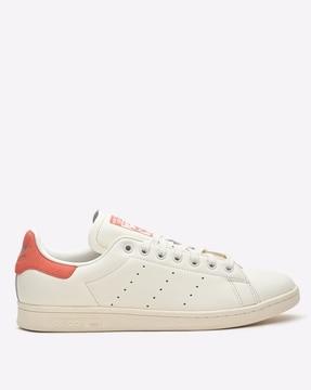 stan smith lace-up shoes