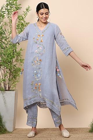 star embroidered tunic