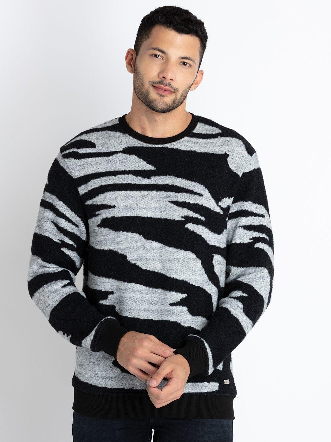 status quo abstract printed pullover sweatshirt