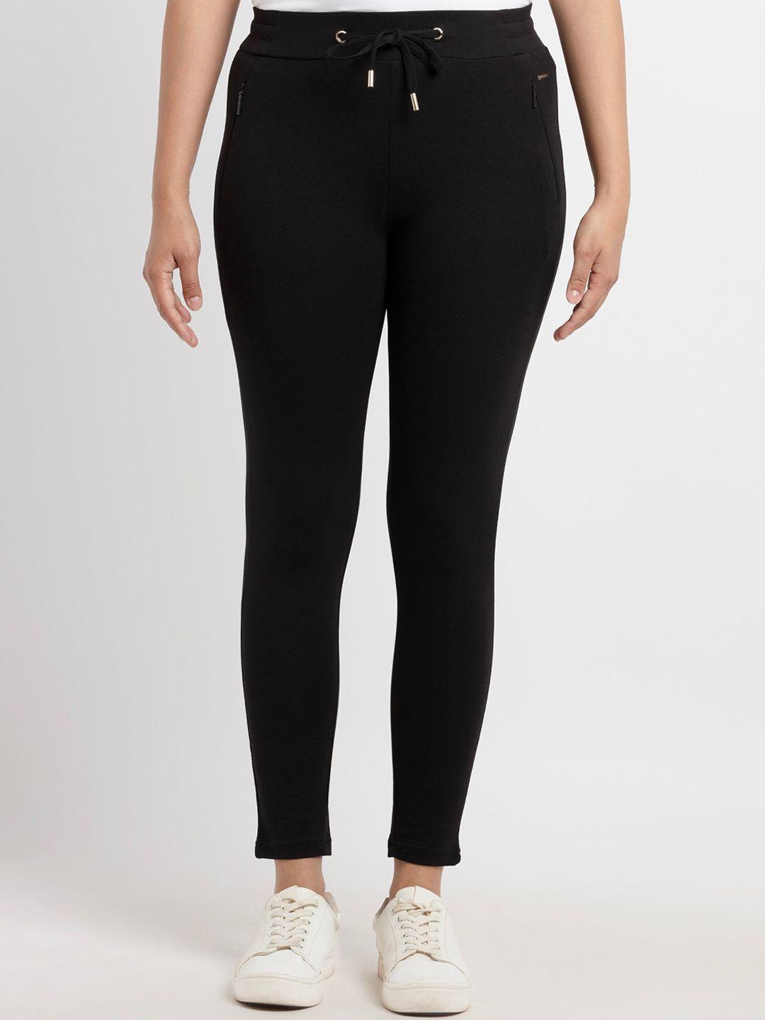 status quo women black solid track pant