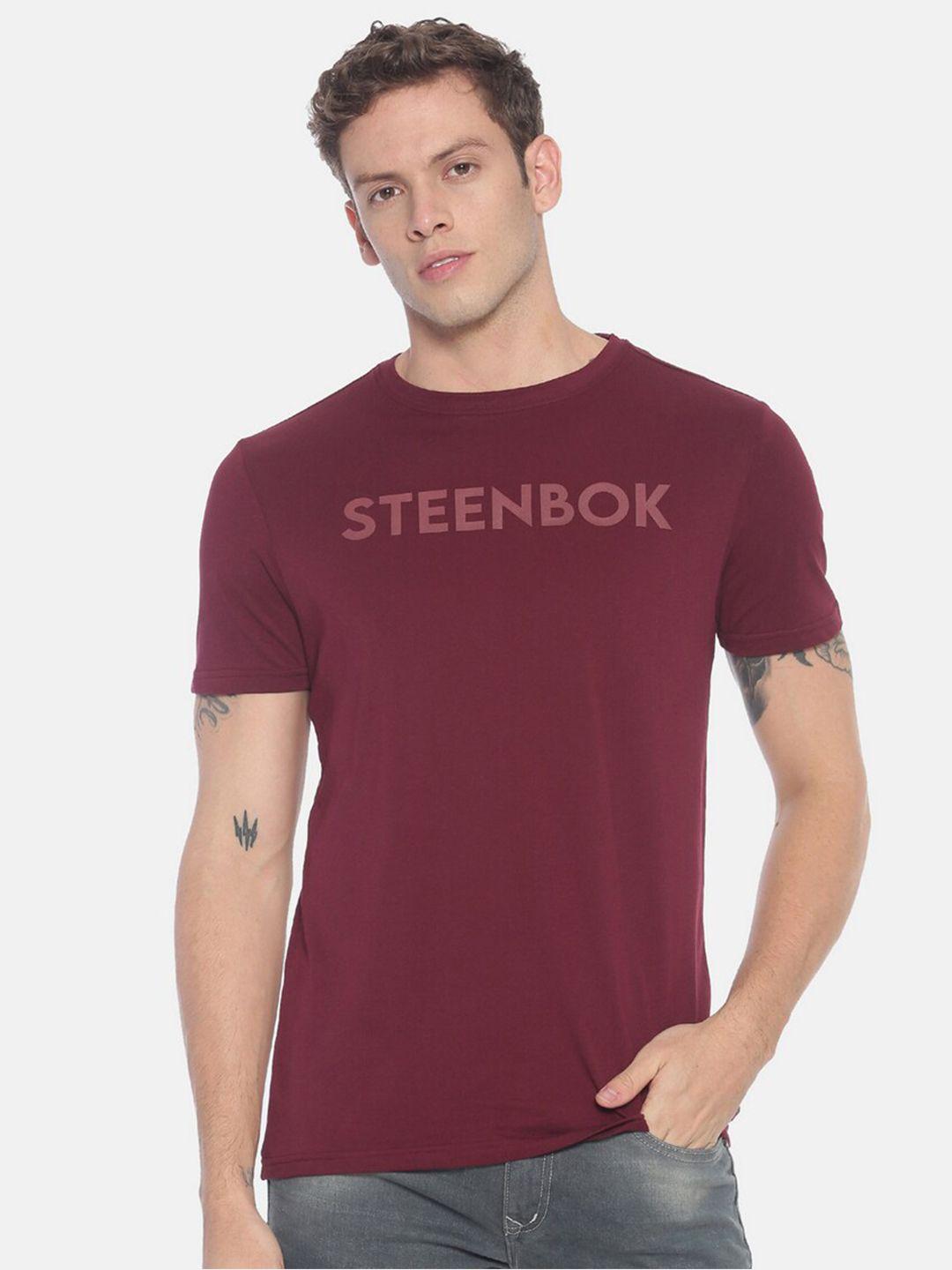 steenbok men maroon typography printed pure cotton t-shirt