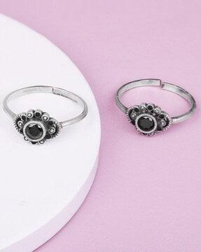 sterling silver oxidized stone-studded toe rings