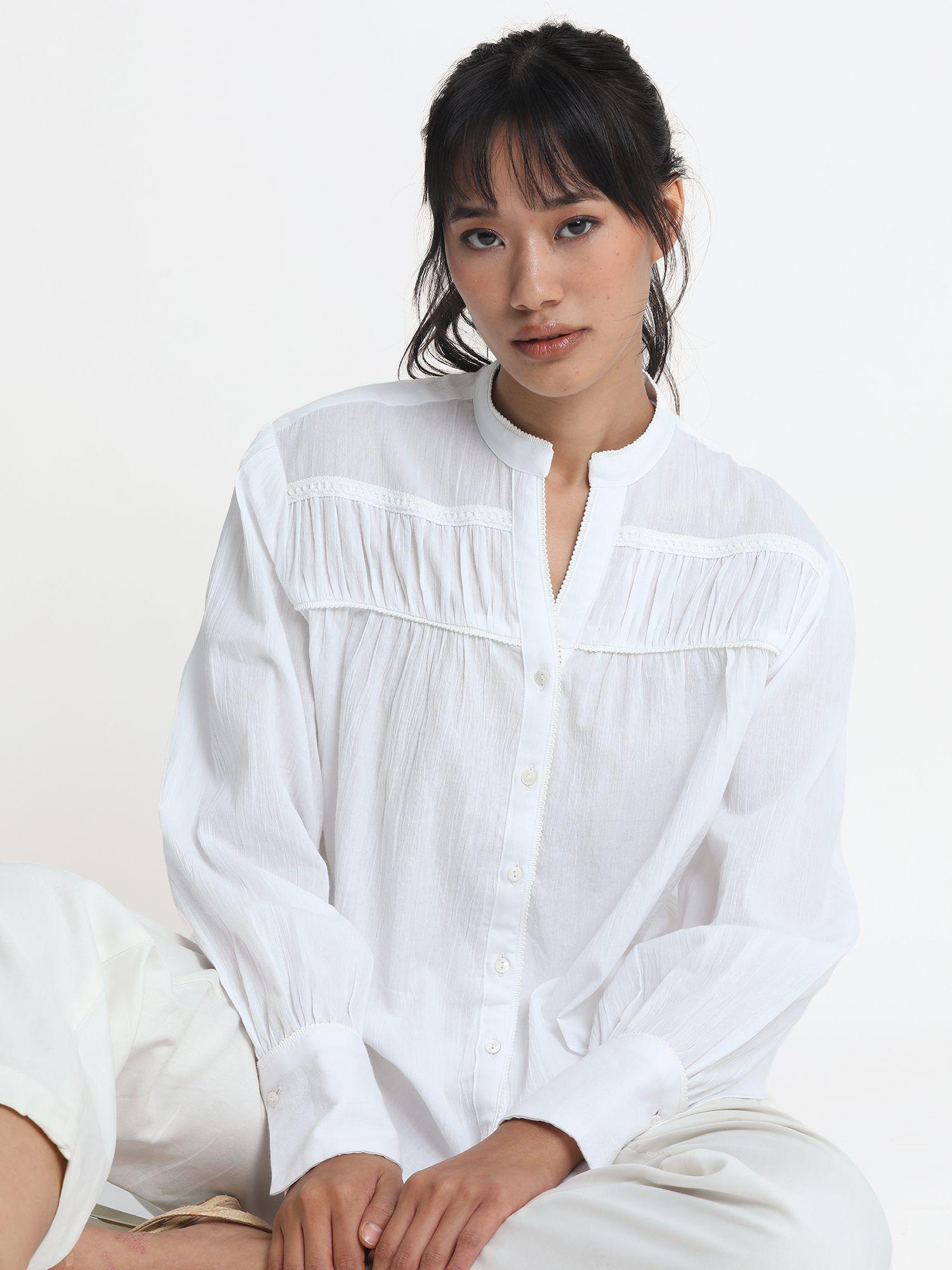 stern loose fit shirt with lace