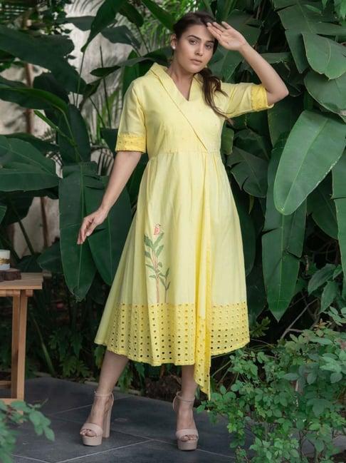 stitched poetry yellow birds of paradise peek a hue dress