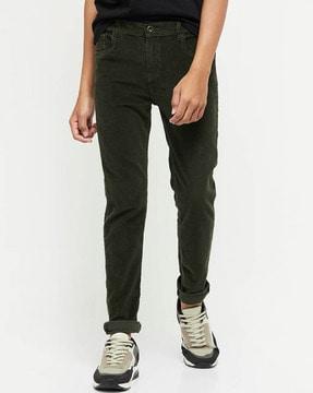 straight fit pleated trousers