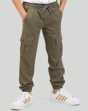 straight jogger pants with cargo pockets