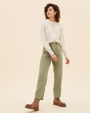 straight fit pants with insert pockets