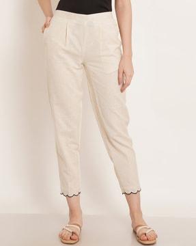straight fit pants with insert pockets