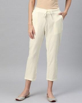 straight fit pants with insert pockets