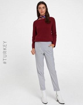 straight fit pleated pants with insert pockets