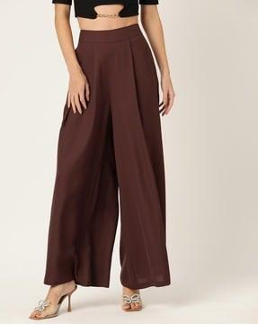 straight fit pleated trousers