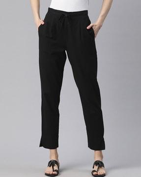 straight fit trousers with elasticated waist