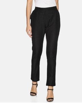 straight fit trousers with insert pockets