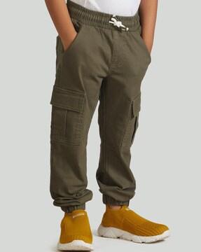 straight jogger pants with cargo pockets