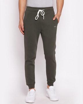 straight joggers with insert pockets