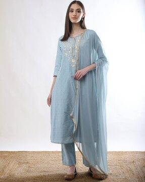 straight kurta set with embroidery