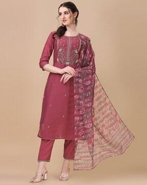 straight kurta set with mirror work