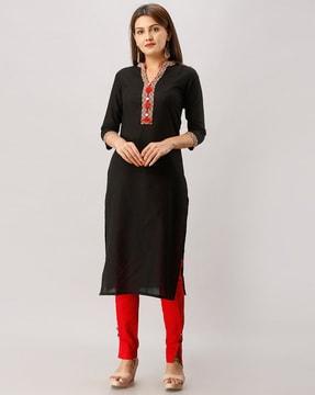 straight kurta set with tassels detail