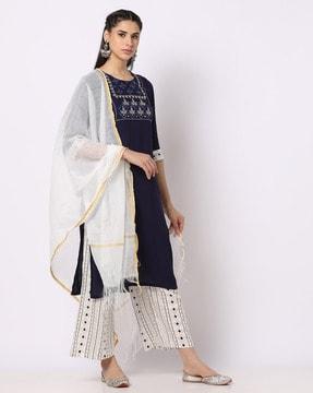 straight kurta suit set with embroidered yoke