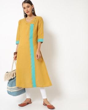 straight kurta with contrast sleeve hem