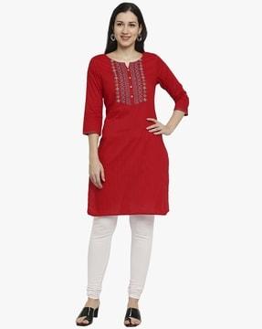 straight kurta with embroidery