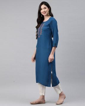 straight kurta with embroidery