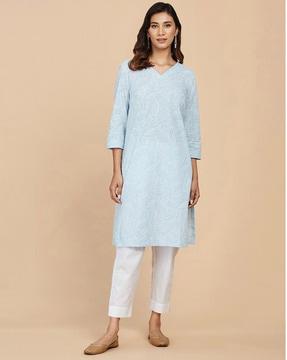 straight kurta with v-neck