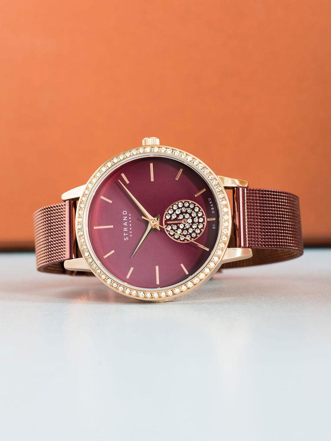 strand by obaku women maroon brass embellished dial & bracelet style strap analogue watch