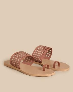 strappy toe-ring flat sandals