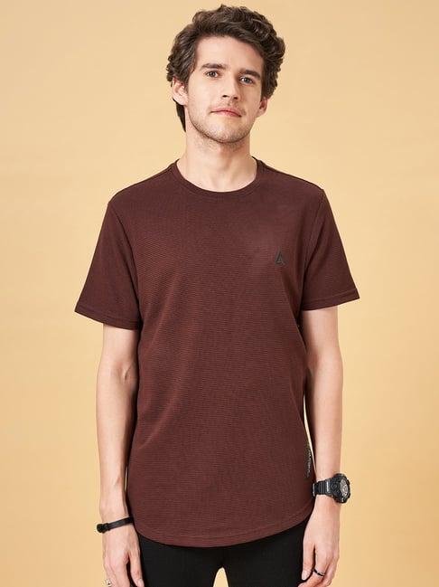 street 808 by pantaloons burgundy regular fit t-shirt