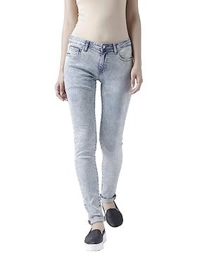 stretchable straight fit jeans