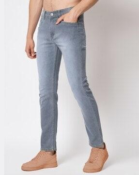 stretchable ankle-length jeans