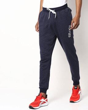 stretchable joggers with insert pockets