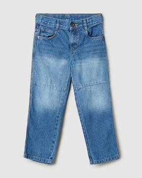 stretchable mid-rise jeans
