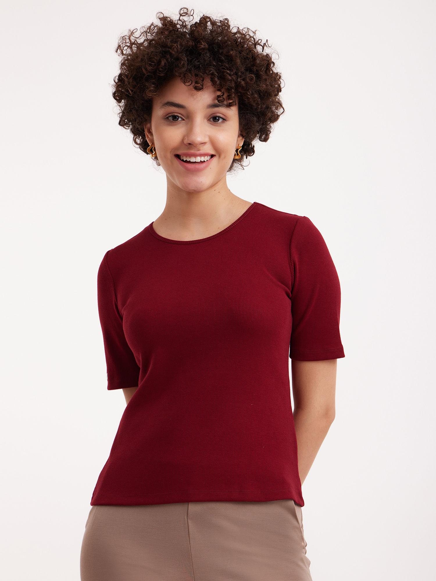 stretchable round neck livin t shirt - maroon