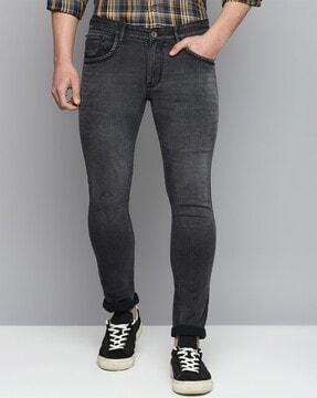 stretchable slim fit jeans